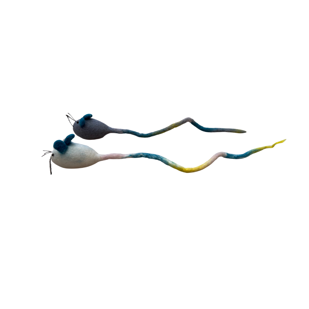 Wool Felt Mouse with 35 Long Tail Cat Toy (White/Grey)