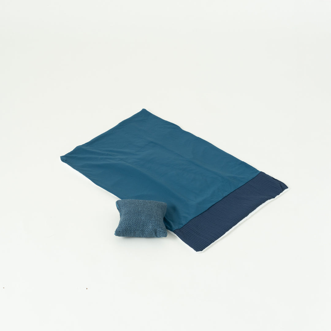 Quin Cushion Blanket