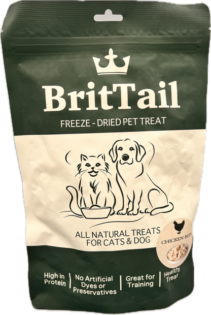 BritTail Freeze-Dried Chicken Bits 100g front